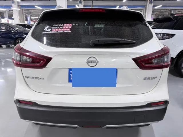 Nissan Qashqai — Фото автомобиля 17