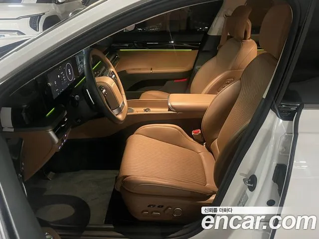 Hyundai Grandeur GN7 — Фото автомобиля 18