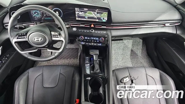 Hyundai Avante — Фото автомобиля 10