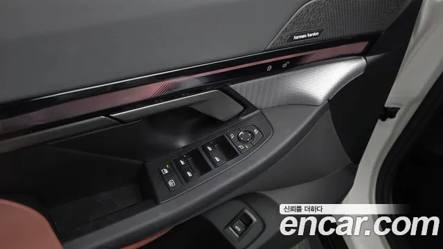 BMW 5-Series 5 серия (G60) 530i xDrive M Sport — Фото автомобиля 23