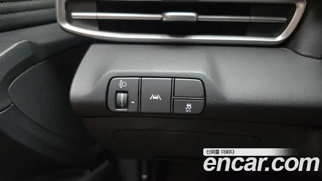 Hyundai AVANTE Avante (CN7) — Фото автомобиля 18