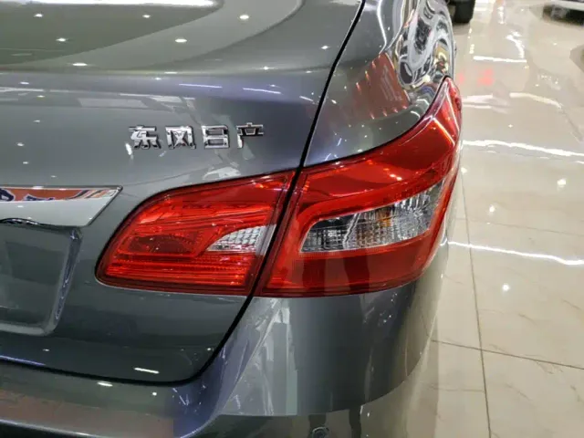 Nissan Sylphy — Фото автомобиля 7