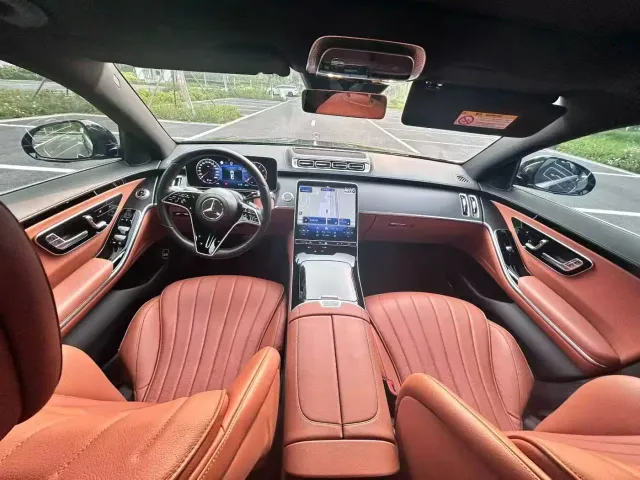 Mercedes-Benz S-Class — Фото автомобиля 4