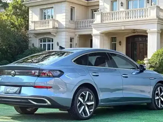 Volkswagen Lamando — Фото автомобиля 6