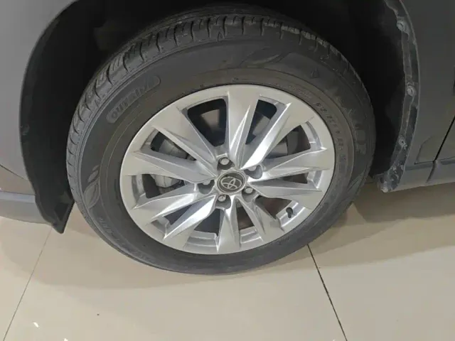 Toyota Corolla Cross — Фото автомобиля 22