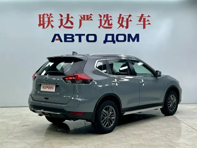 Nissan X-Trail — Фото автомобиля 6