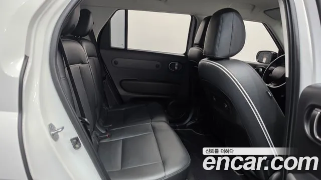 Hyundai Casper Electric — Фото автомобиля 25