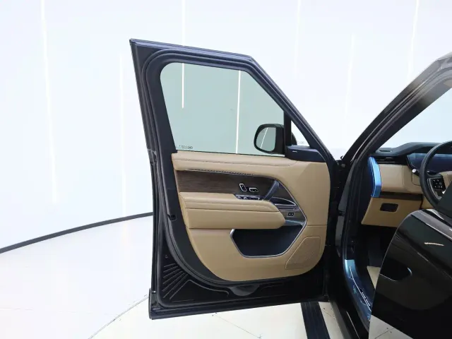 Land Rover Range Rover — Фото автомобиля 9