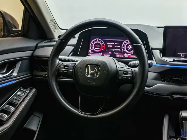 Honda Accord — Фото автомобиля 19