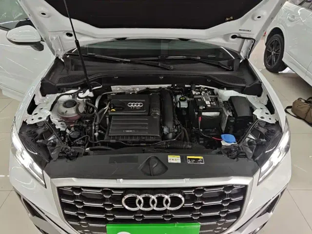 Audi Q2L — Фото автомобиля 19