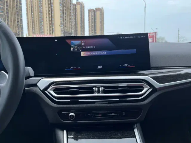 BMW 3 Series — Фото автомобиля 18