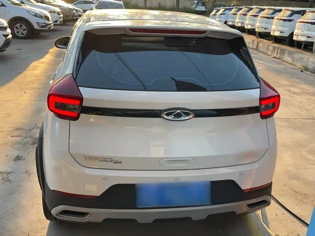 Chery Tiggo 3x — Фото автомобиля 10