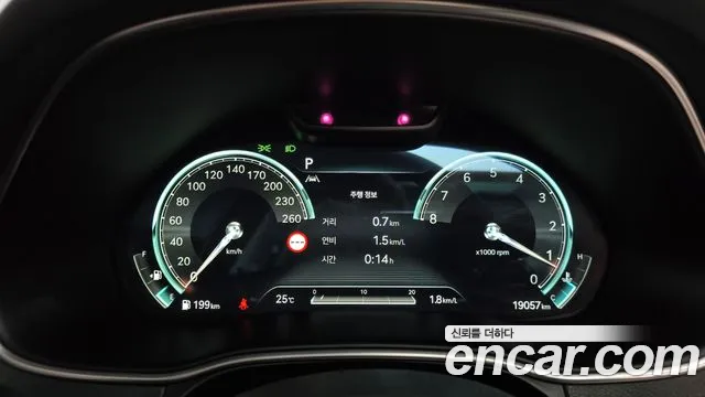 Genesis GV80 — Фото автомобиля 8