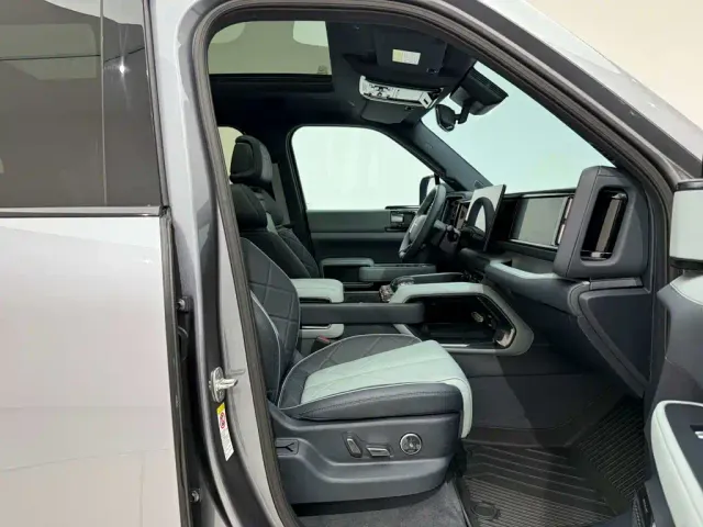 BYD FangChengBao Leopard 5 — Фото автомобиля 15