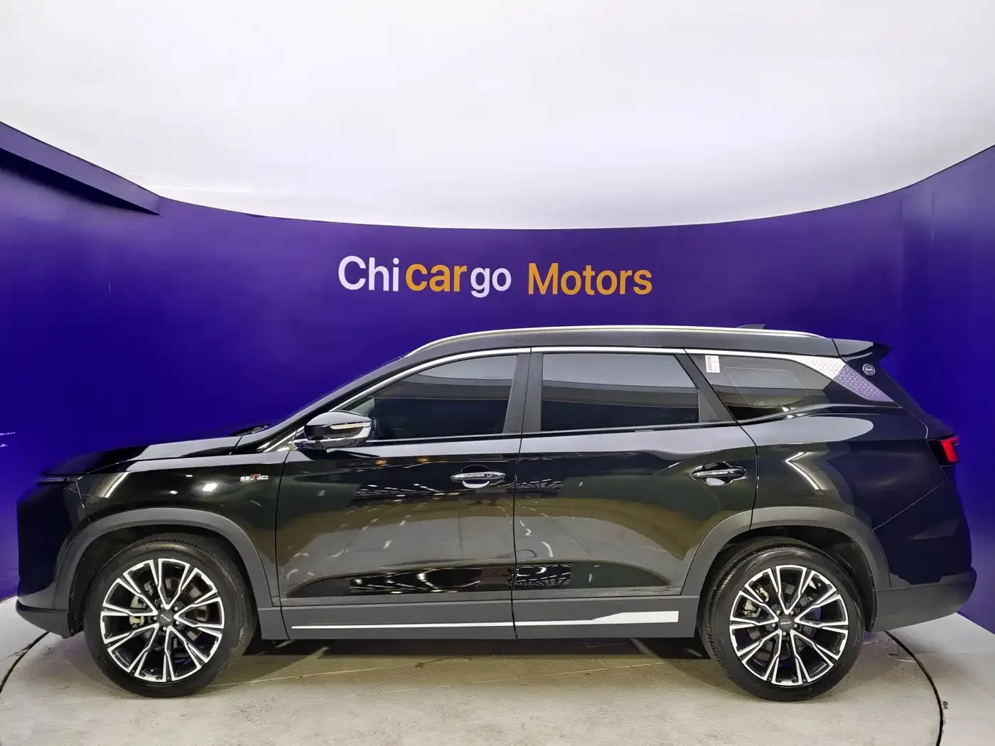 Jetour Jetour X90 PRO 2024 2.0T DCT Luxury 5-Seater — Фото автомобиля 4