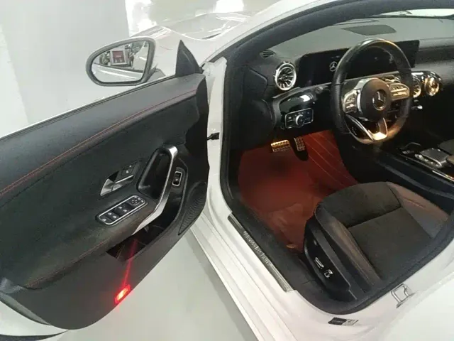 Mercedes-Benz CLA-Class — Фото автомобиля 15