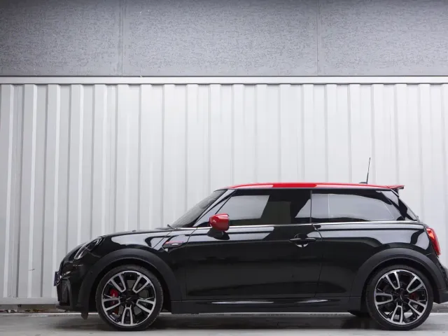 MINI John Cooper Works — Фото автомобиля 2