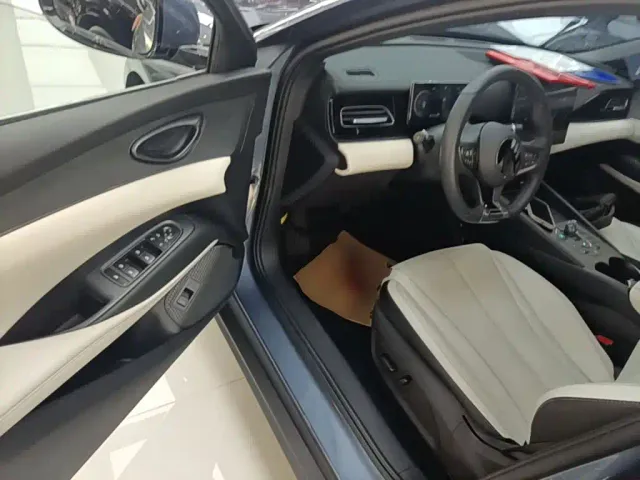BYD Seal 06 — Фото автомобиля 15