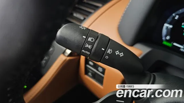 Toyota Alphard — Фото автомобиля 29