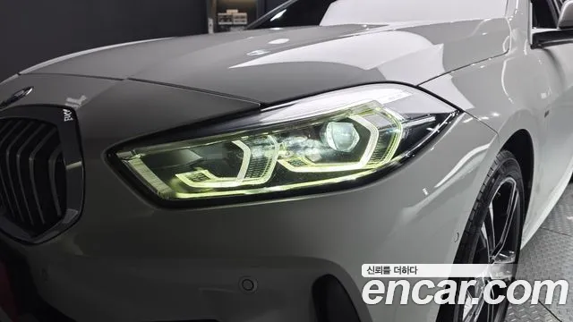 BMW 1 Series F40 — Фото автомобиля 22