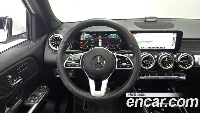 Mercedes-Benz GLB-Class X247 — Фото автомобиля 13