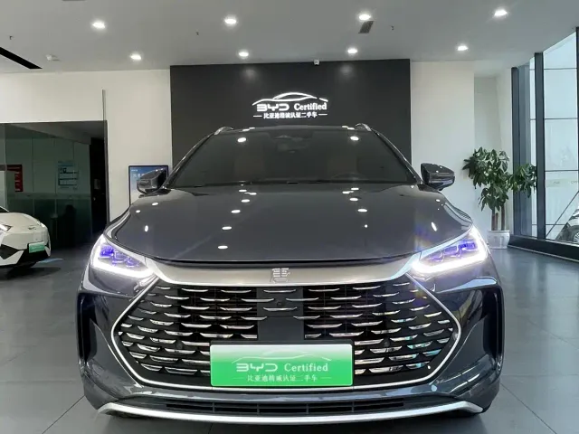 BYD Tang — Фото автомобиля 2