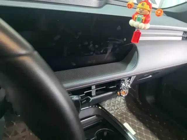 Ford Mondeo — Фото автомобиля 12
