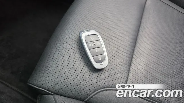 Hyundai Grandeur Новый Grandeur IG 3.0 LPi (Для проката) — Фото автомобиля 19