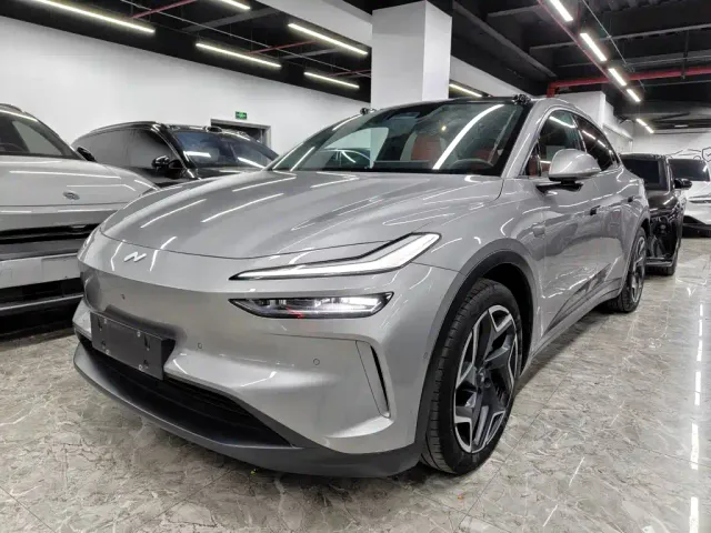 Фотография автомобиля — Onvo L60