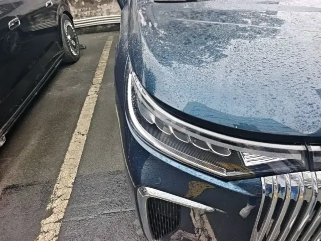 Voyah Auto Voyah Dreamer 2025 Model PHEV 4WD Premium QianKun Edition — Фото автомобиля 10
