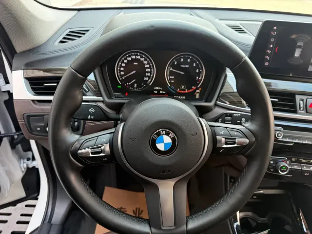 BMW X1 — Фото автомобиля 23
