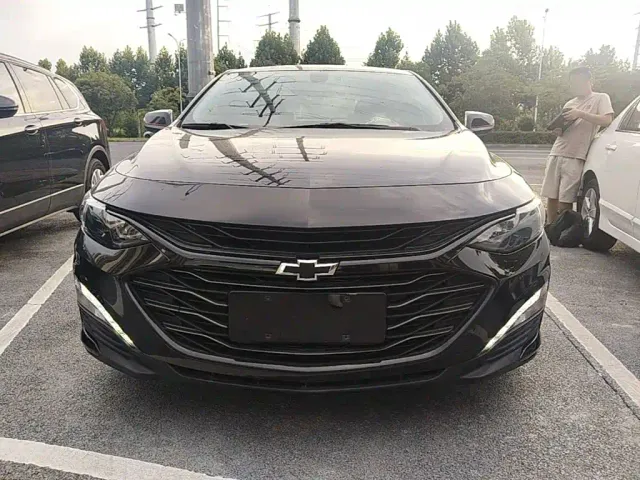 Chevrolet Malibu XL — Фото автомобиля 2