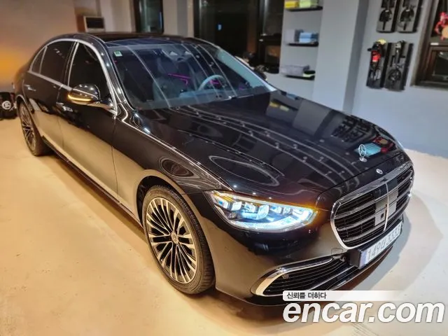 Mercedes-Benz S-Class — Фото автомобиля 4