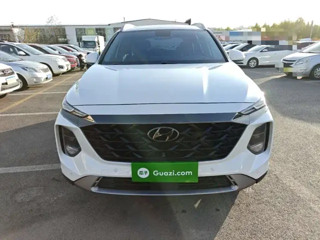 Hyundai Santa Fe — Фото автомобиля 2