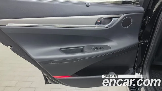 Hyundai Grandeur — Фото автомобиля 25