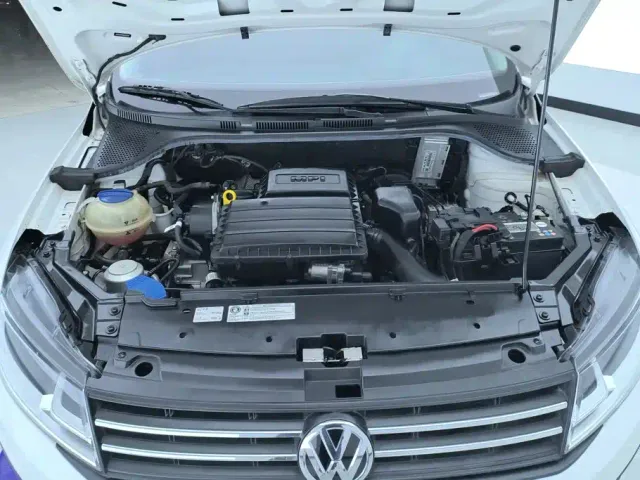 Volkswagen Santana — Фото автомобиля 10