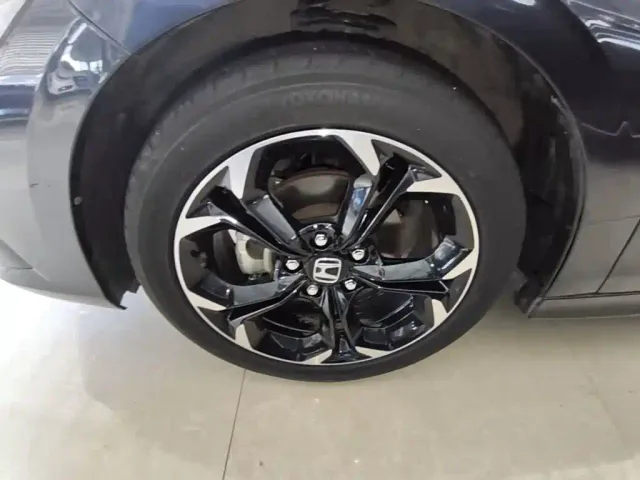 Honda Civic — Фото автомобиля 22