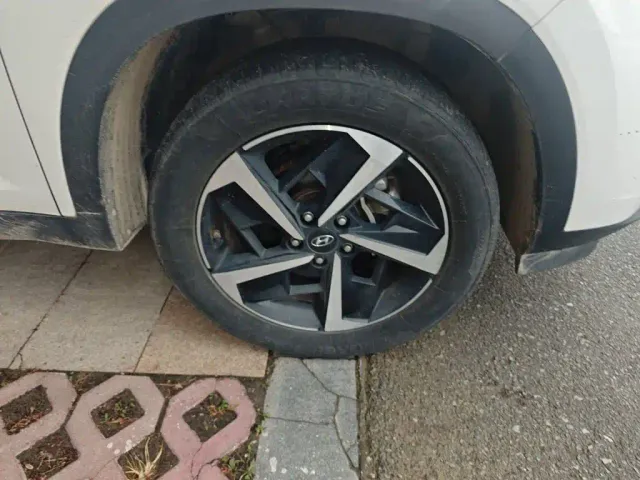 Hyundai ix35 — Фото автомобиля 24