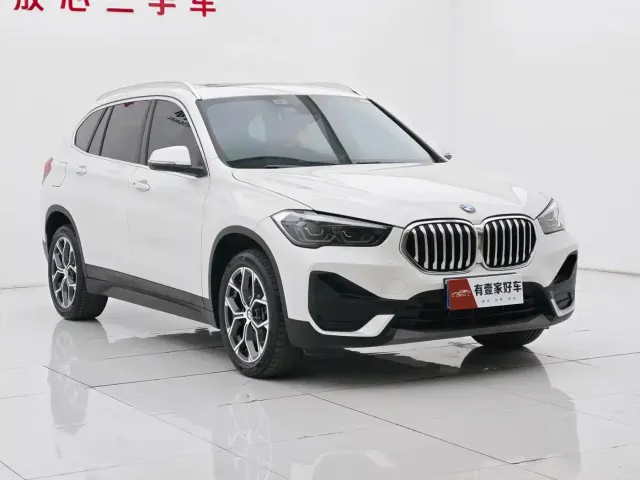 BMW X1 — Фото автомобиля 3