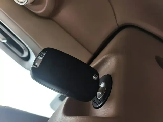 Wuling Hongguang Mini EV — Фото автомобиля 8