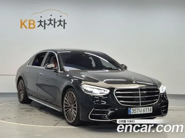 Mercedes-Benz S-Class — Фото автомобиля 4