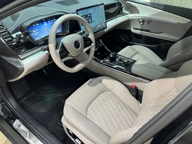 BYD Han — Фото автомобиля 7