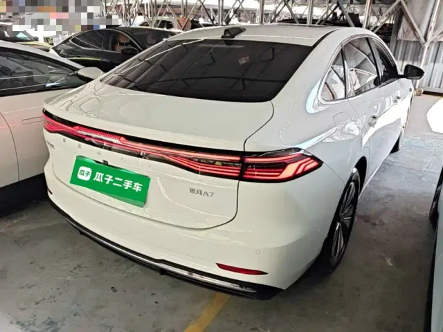 Geely Galaxy A7 — Фото автомобиля 6