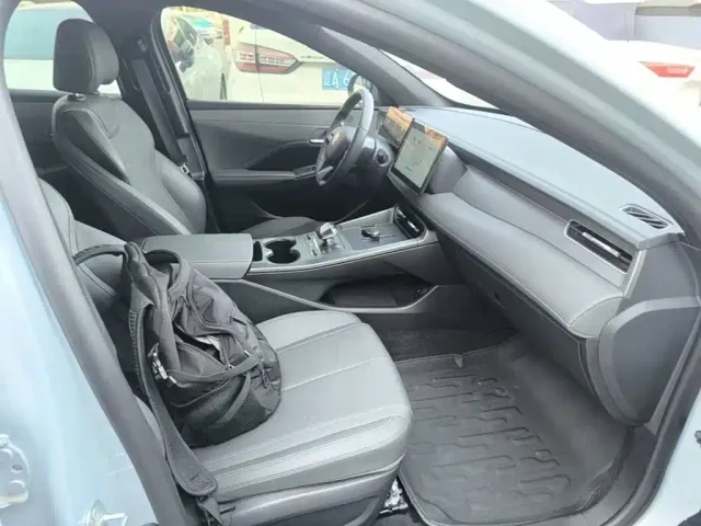 BYD Qin PLUS — Фото автомобиля 24