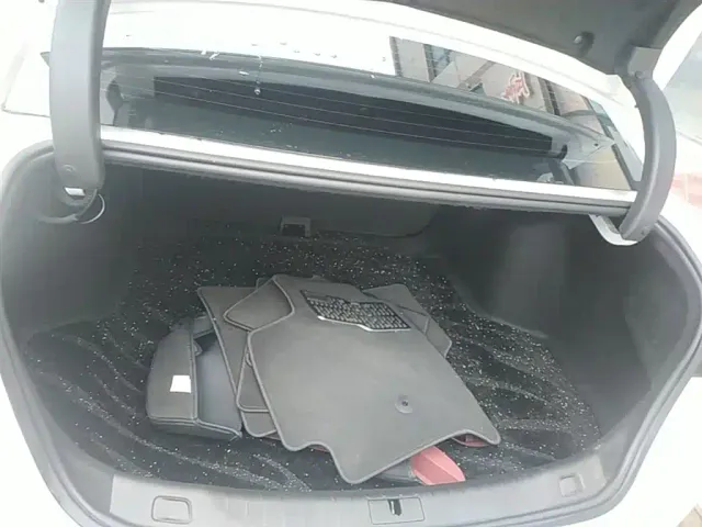Buick Verano — Фото автомобиля 18