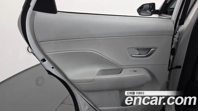 Hyundai Kona Kona (SX2) Бензин 1.6 турбо 2WD — Фото автомобиля 23