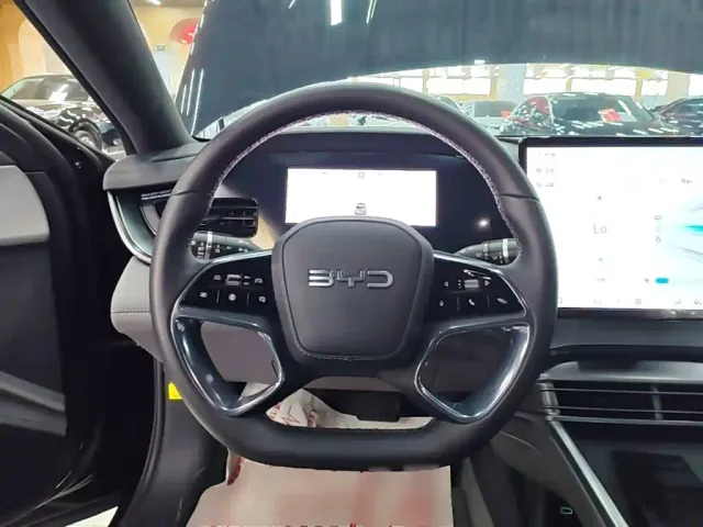 BYD Seal 07 DM-i — Фото автомобиля 10
