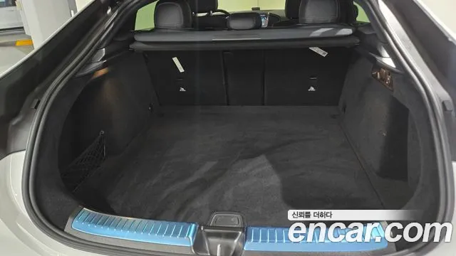Mercedes-Benz GLE-Class — Фото автомобиля 10