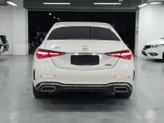 Mercedes-Benz C-Class — Фото автомобиля 5