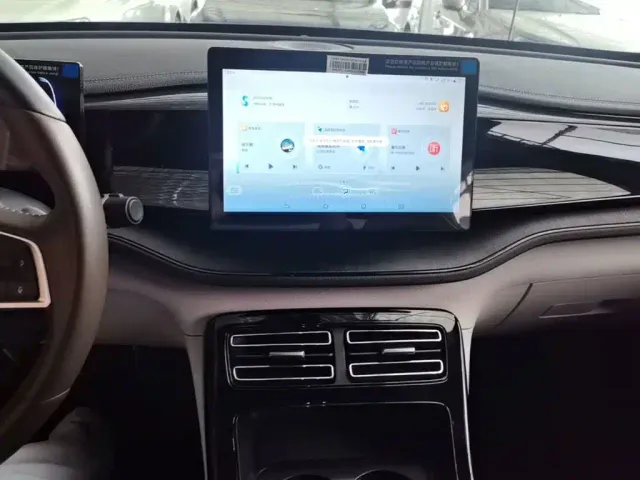 BYD Qin PLUS — Фото автомобиля 12